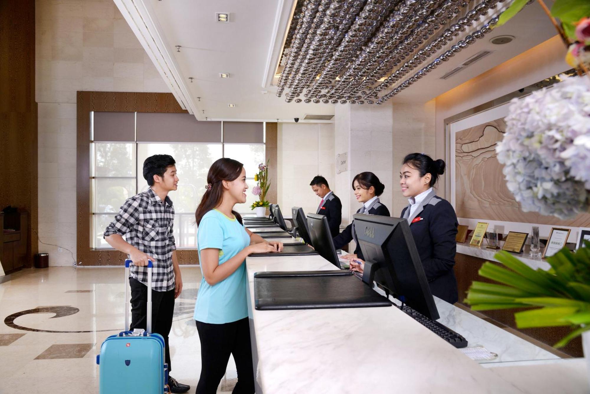 Grand Lexis Port Dickson Hotel Екстериор снимка